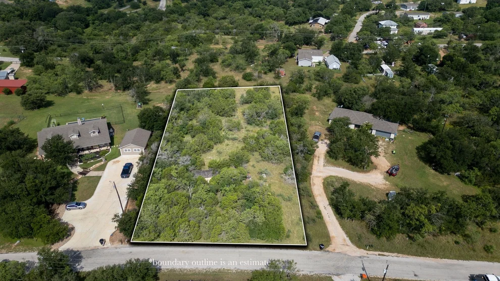 Unit for sale at 297 Link DR, Kingsland, TX 78639