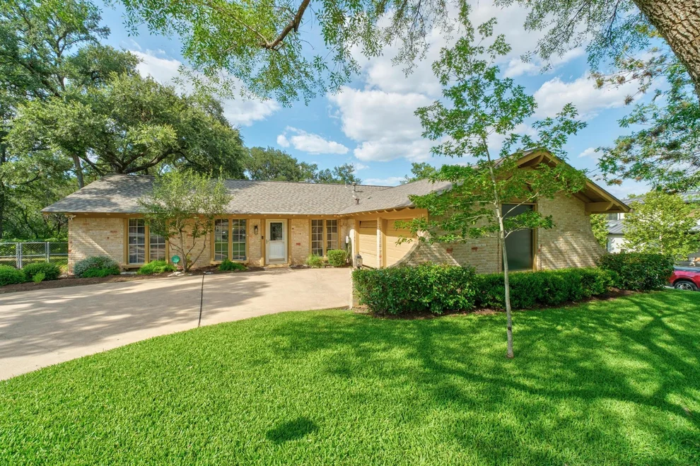Unit for sale at 2150 Barton Hills DR, Austin, TX 78704
