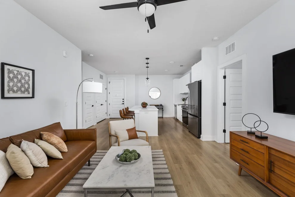 Unit for sale at 2500 Longview ST, Austin, TX 78705