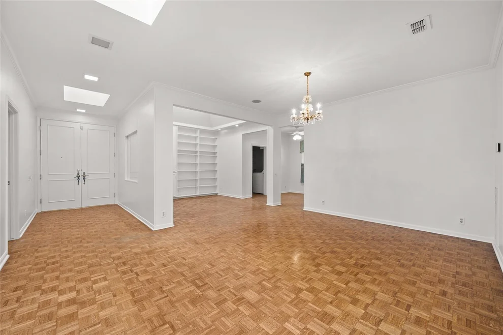 Unit for sale at 3228 Tarryhollow DR, Austin, TX 78703