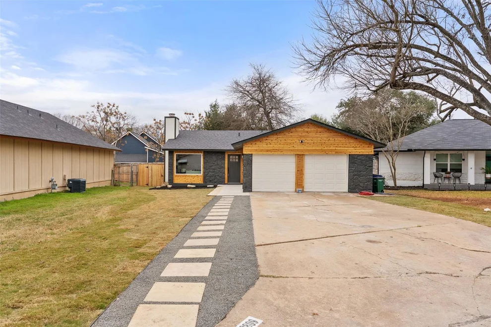 Unit for sale at 2809 Wilcrest DR, Austin, TX 78748