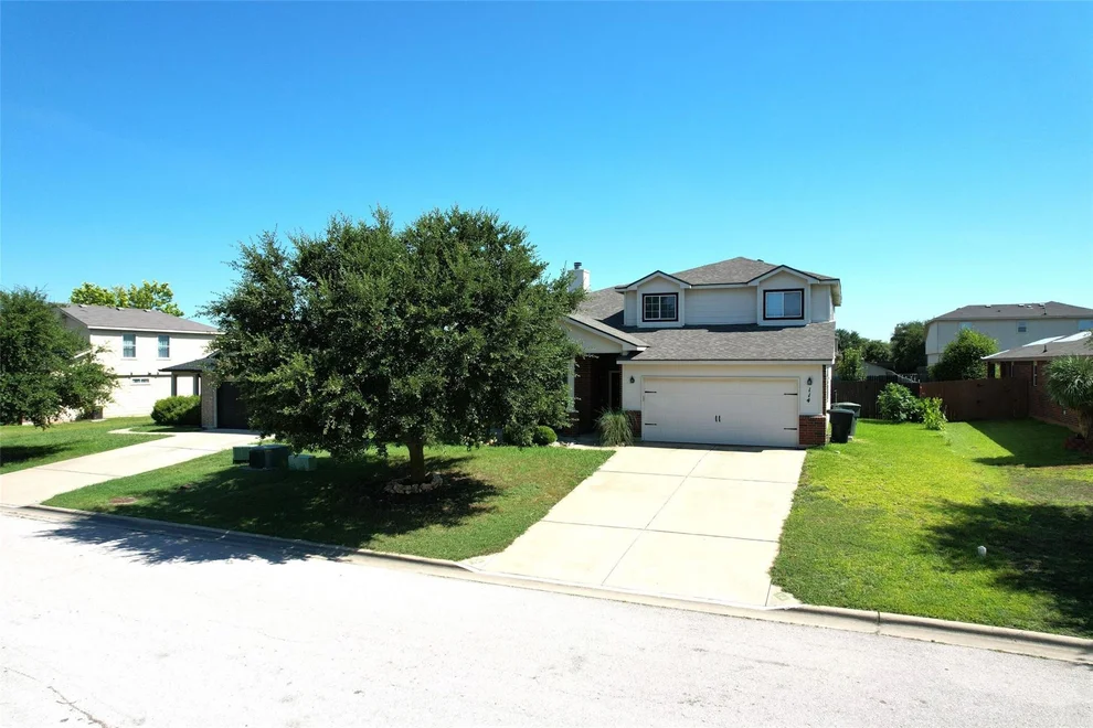 Unit for sale at 114 Dalgoner LN, Temple, TX 76502