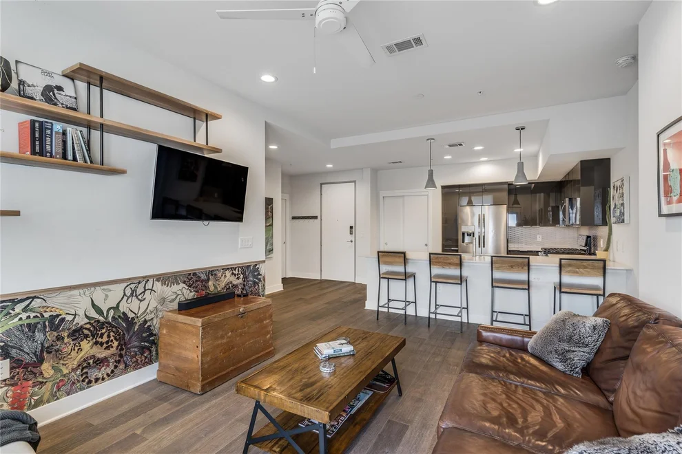 Unit for sale at 1800 E 4th ST, Austin, TX 78702