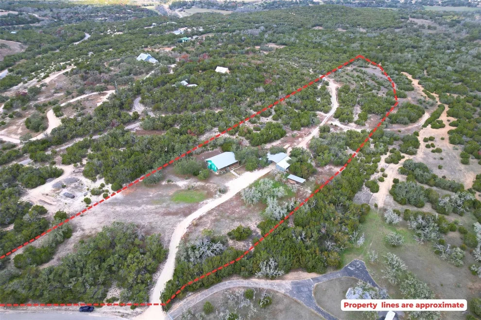 Unit for sale at 1401 Pursley RD, Dripping Springs, TX 78620