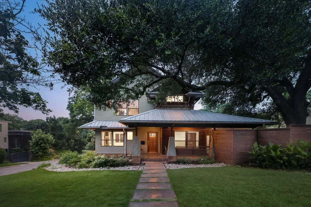 Unit for sale at 2001 Travis Heights BLVD, Austin, TX 78704