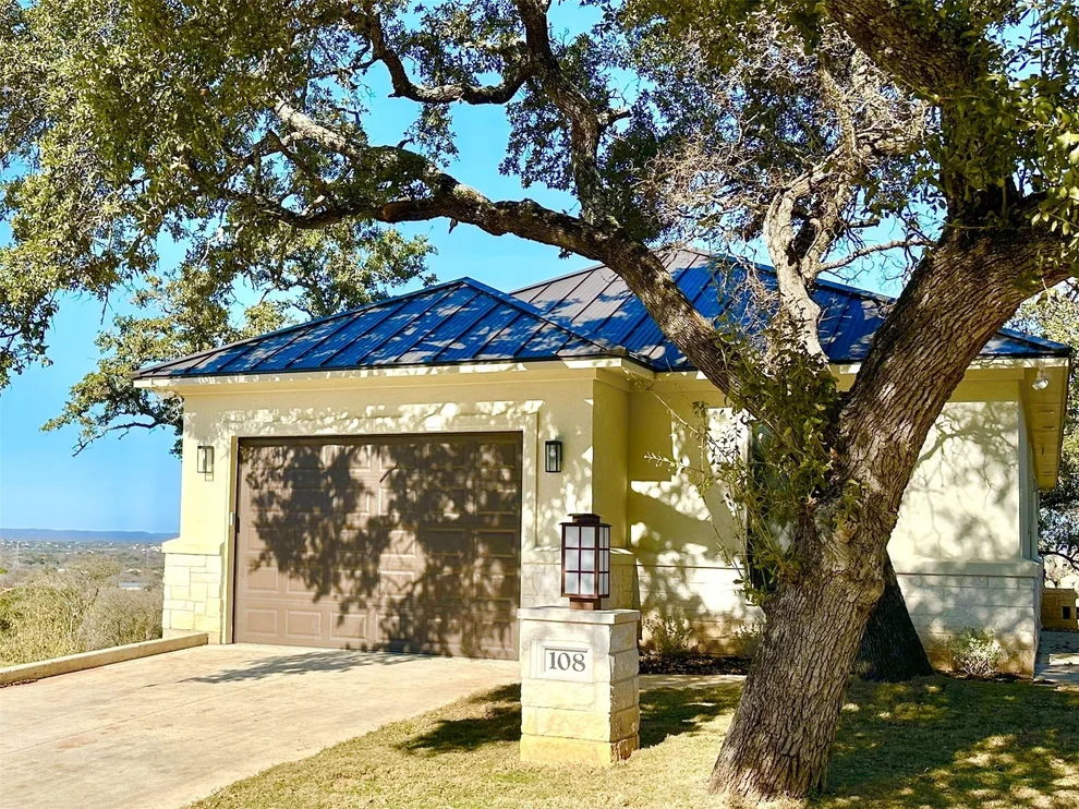 Unit for sale at 108 Horizon, Horseshoe Bay, TX 78657