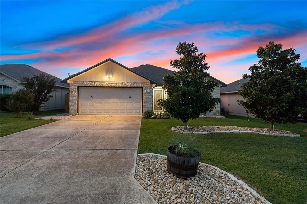 Unit for sale at 145 Amber LN, Jarrell, TX 76537