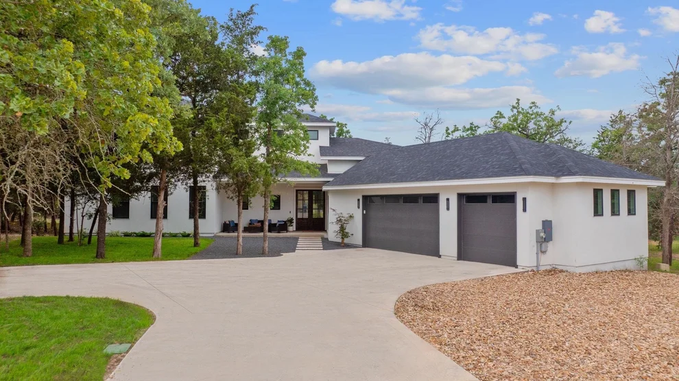 Unit for sale at 103 Mills XING, Bastrop, TX 78602