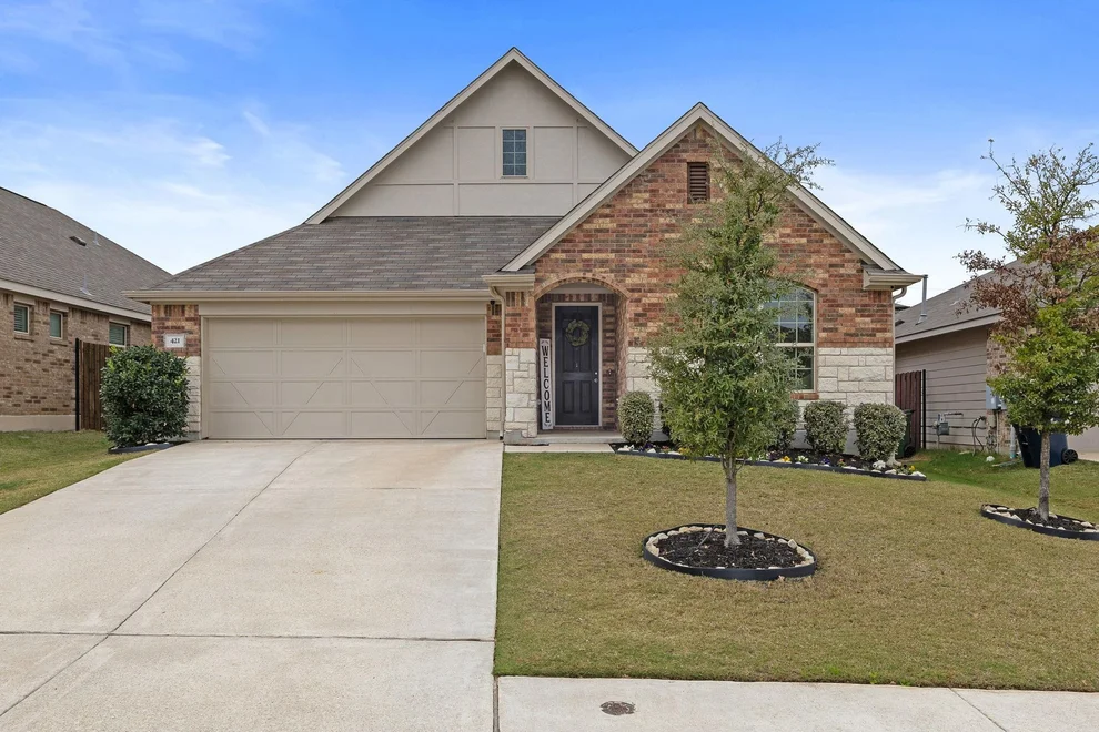 Unit for sale at 421 Red Matador LN, Leander, TX 78641