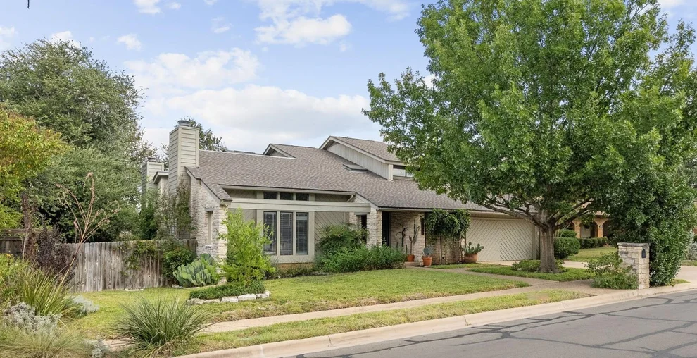 Unit for sale at 10606 Mourning Dove DR, Austin, TX 78750