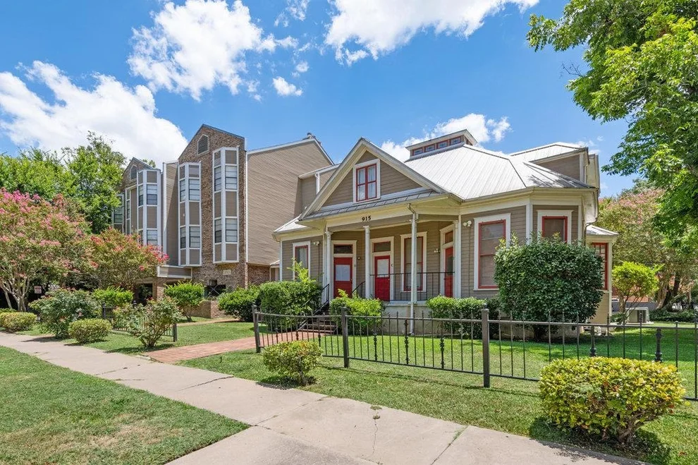 Unit for sale at 915 W 23rd ST, Austin, TX 78705