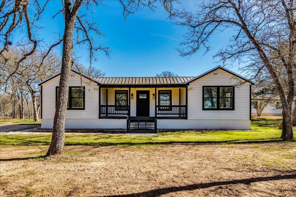 Unit for sale at 158 Shady Oaks DR, Dale, TX 78616
