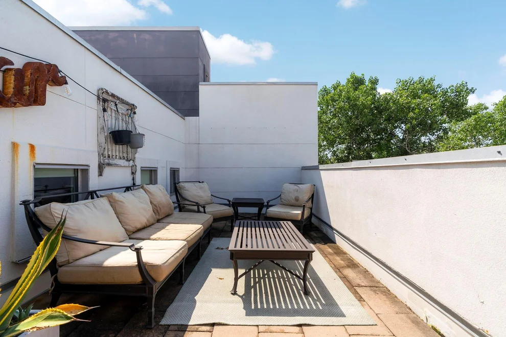 Unit for sale at 4801 S Congress Ave, Austin, TX 78745