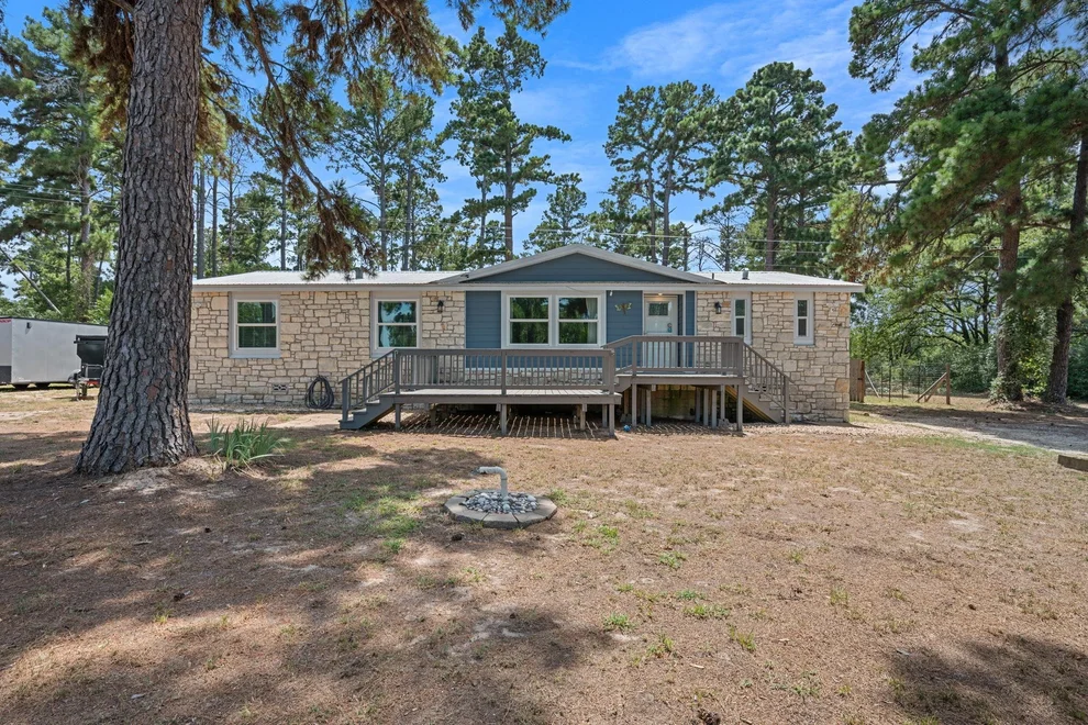 Unit for sale at 111 Scenic Farms DR, McDade, TX 78650