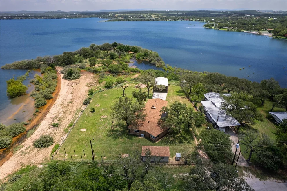 Unit for sale at 119 Lasso LOOP, Burnet, TX 78611