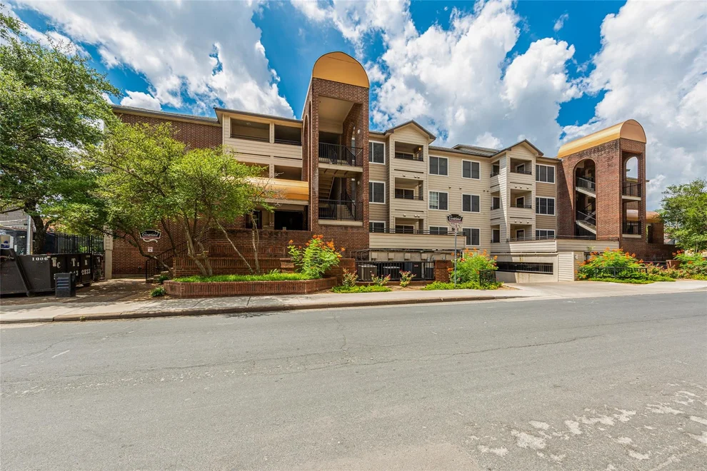 Unit for sale at 501 W 26th ST, Austin, TX 78705