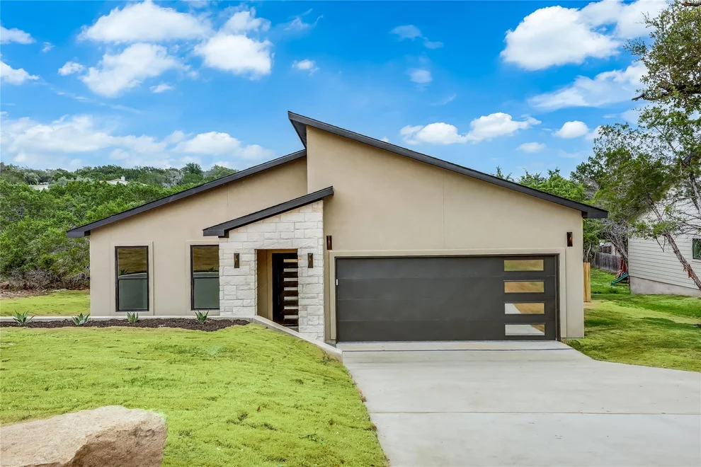 Unit for sale at 21806 O Henry Ave, Lago Vista, TX 78645