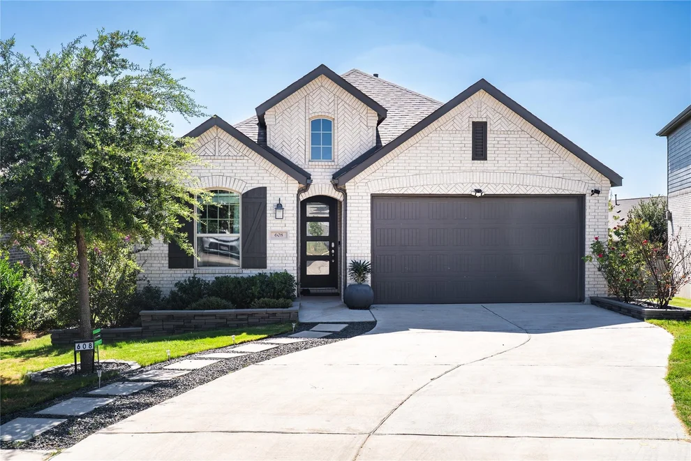 Unit for sale at 608 Pecan Bottom TRL, Georgetown, TX 78628