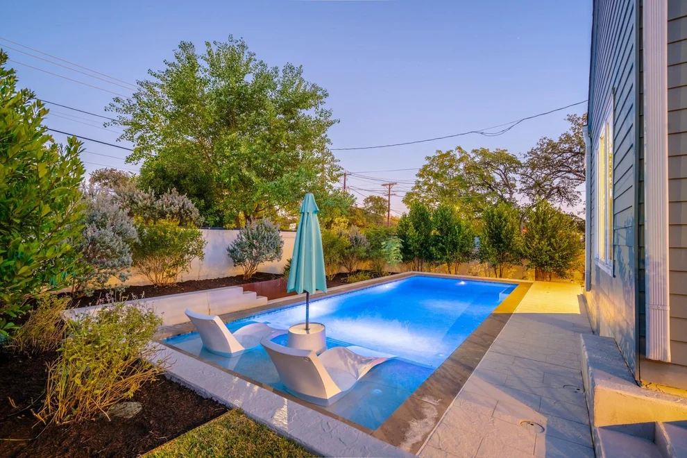 Unit for sale at 2105 Enfield RD, Austin, TX 78703