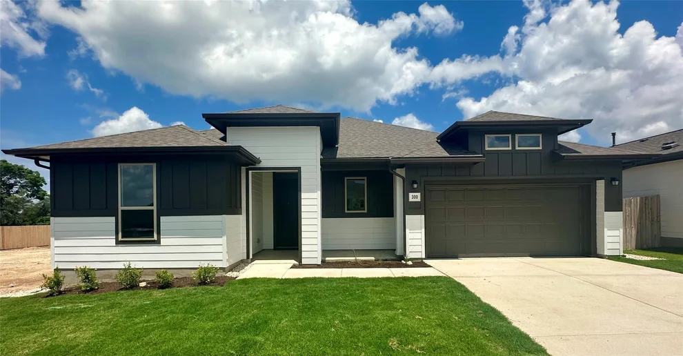 Unit for sale at 300 Treadwell LN, Kyle, TX 78640