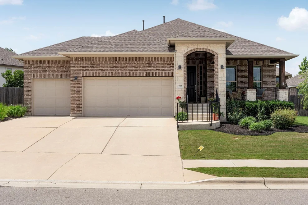 Unit for sale at 772 Founders RDG, Dripping Springs, TX 78620