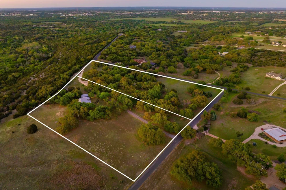 Unit for sale at 100 & 200 Liberty Hills LN, Liberty Hill, TX 78642