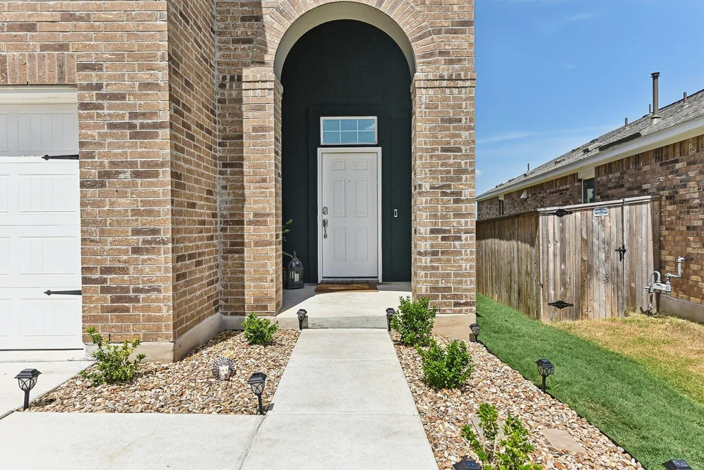 Unit for sale at 172 Maravillas BND, Bastrop, TX 78602