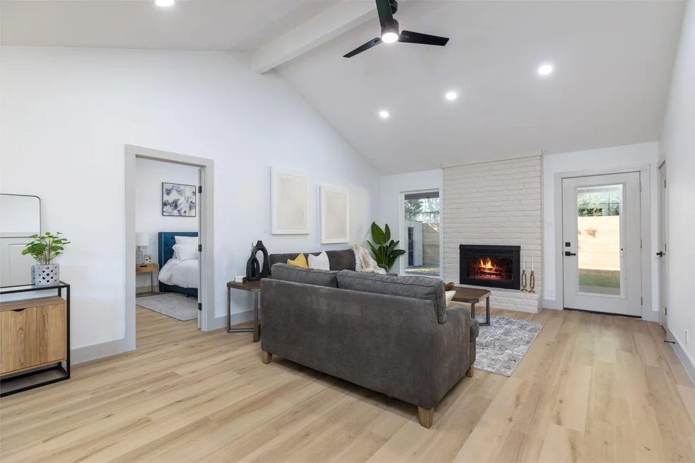 Unit for sale at 1106 Echo LN, Austin, TX 78745