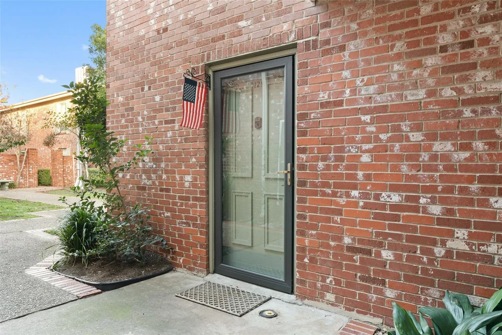 Unit for sale at 7920 Rockwood LN, Austin, TX 78757