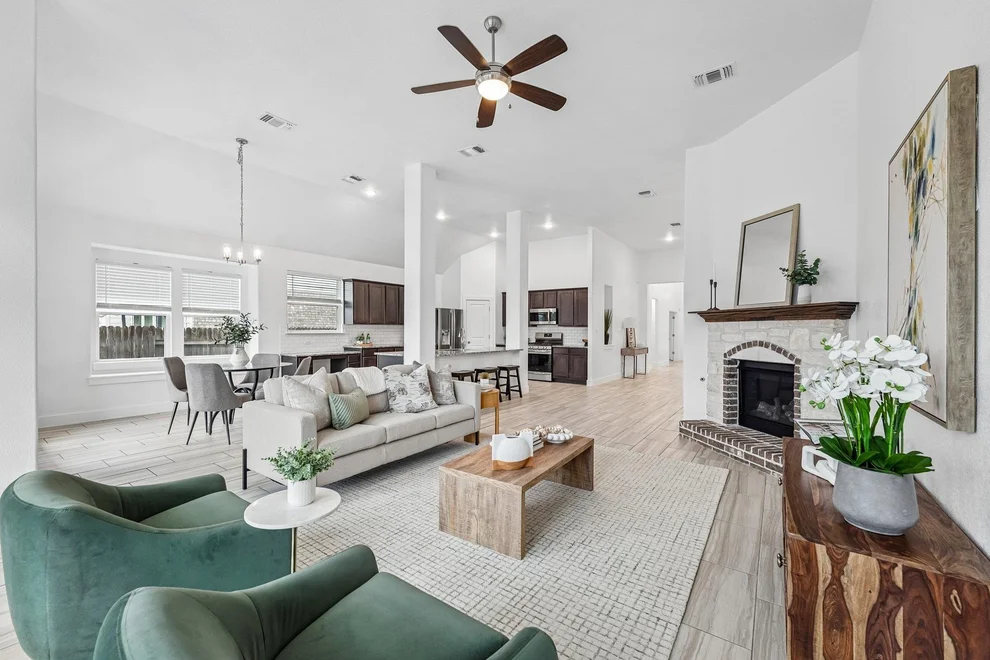 Unit for sale at 201 Potts ST, Georgetown, TX 78628