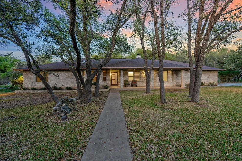 Unit for sale at 2013 Mayfield DR, Round Rock, TX 78681