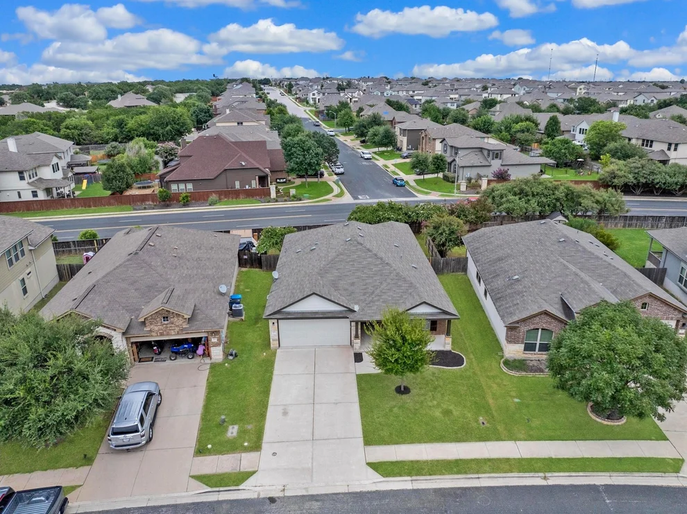 Unit for sale at 348 Quarry LN, Liberty Hill, TX 78642