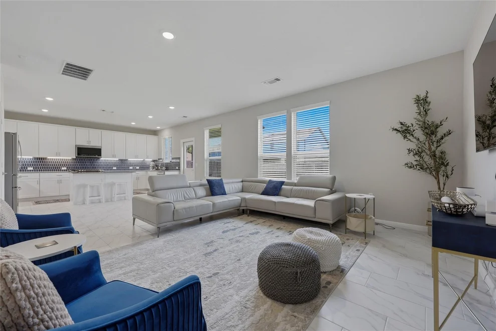 Unit for sale at 5406 Mars LN, Austin, TX 78724