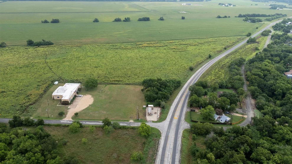 Unit for sale at 150 County Road 126, Georgetown, TX 78626