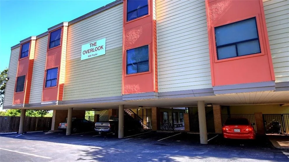 Unit for sale at 908 Poplar ST, Austin, TX 78705