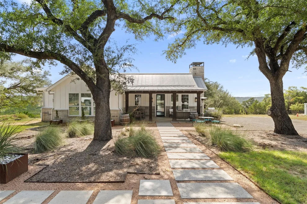 Unit for sale at 810 Kothmann RD, Dripping Springs, TX 78620