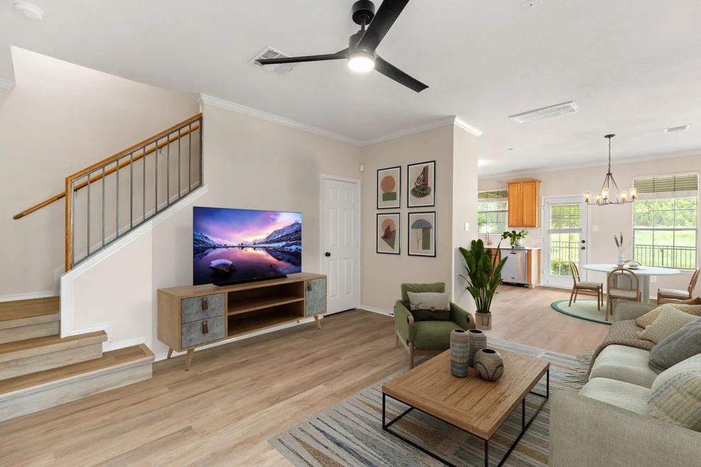 Unit for sale at 9201 Brodie LN, Austin, TX 78748