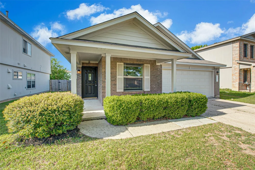 Unit for sale at 306 Country Estates DR, Hutto, TX 78634