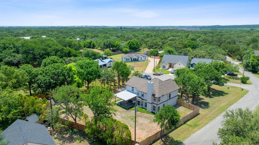 Unit for sale at 100 Toltec CV, Kyle, TX 78640