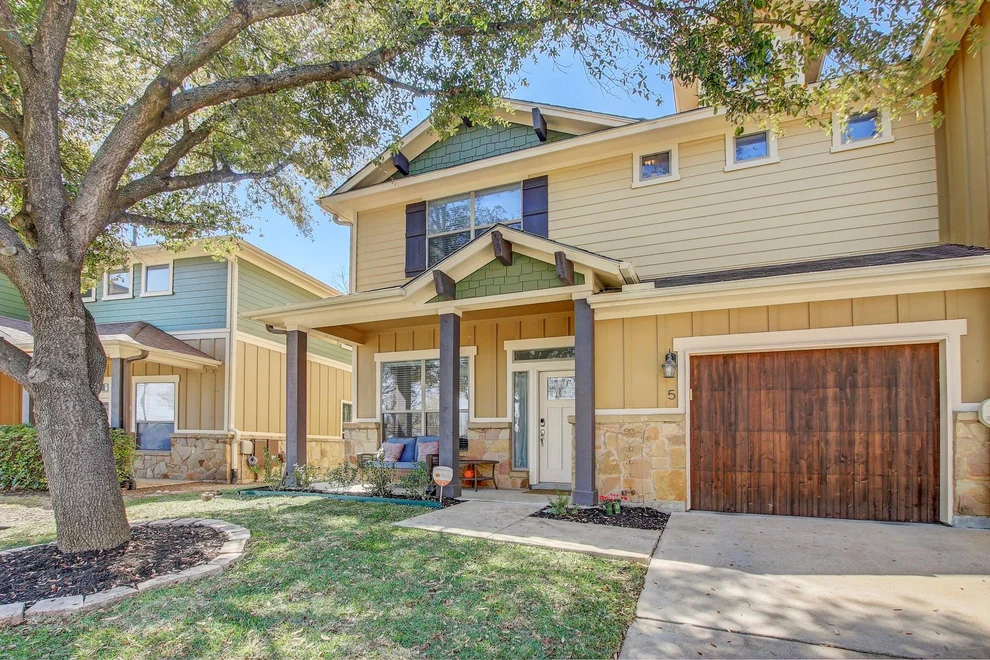 Unit for sale at 6708 Menchaca RD, Austin, TX 78745