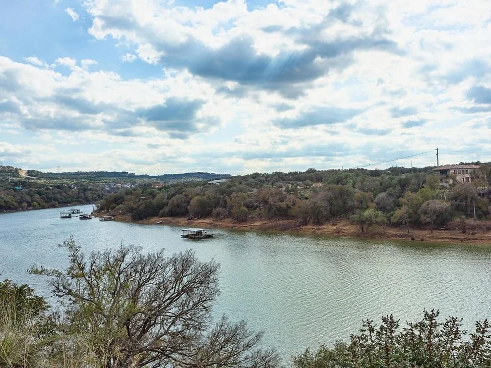 Unit for sale at 1102 Cliffview DR, Spicewood, TX 78669