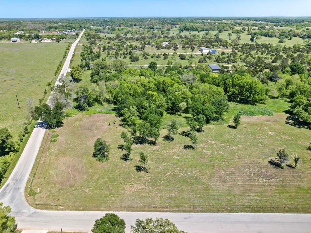 Unit for sale at TBD Old Colony Line RD, Dale, TX 78616