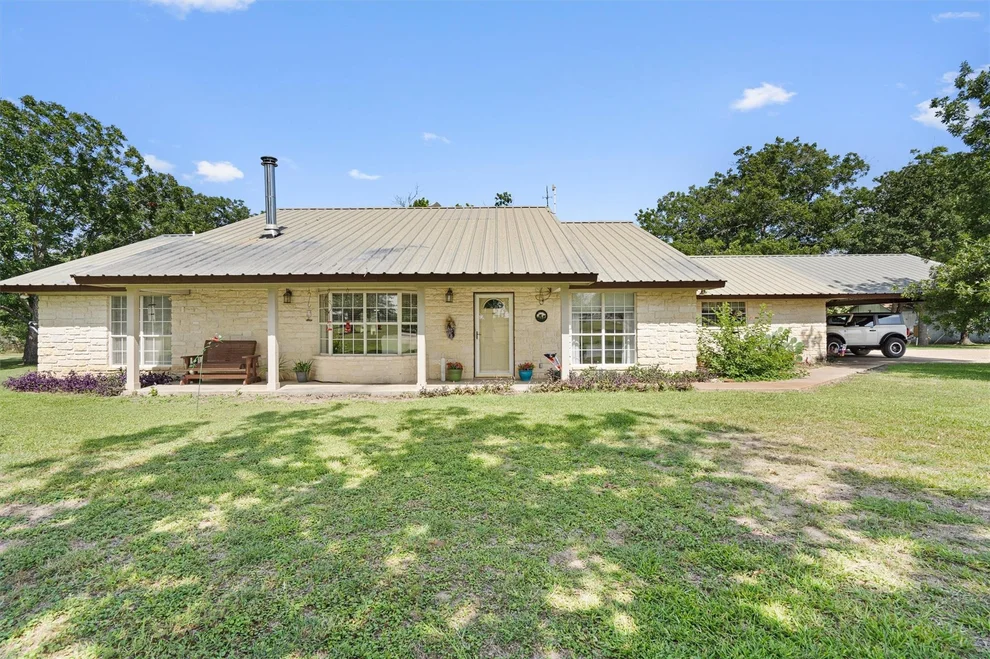 Unit for sale at 1172 County Road 418, Thorndale, TX 76577