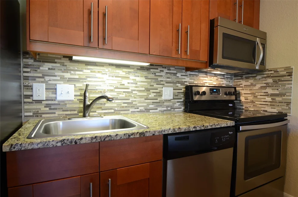 Unit for sale at 7685 Northcross DR, Austin, TX 78757