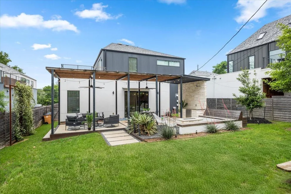Unit for sale at 301 Woodward ST, Austin, TX 78704