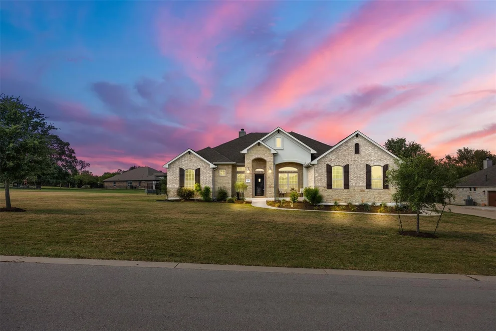 Unit for sale at 176 Pecos ST, Cedar Creek, TX 78612