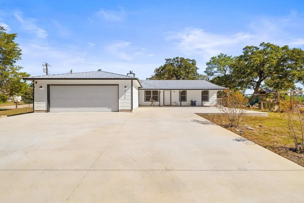 Unit for sale at 115 Rangeland RD, Bastrop, TX 78602