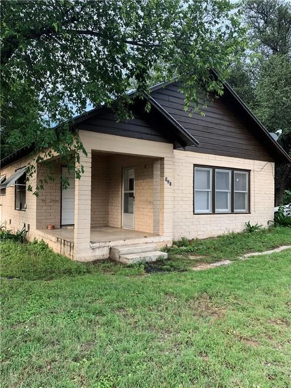 Unit for sale at 530 Bryan Ave, Mason, TX 76856