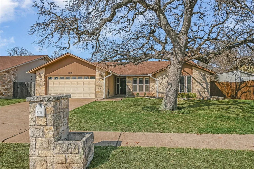 Unit for sale at 6202 Sun Vista DR, Austin, TX 78749