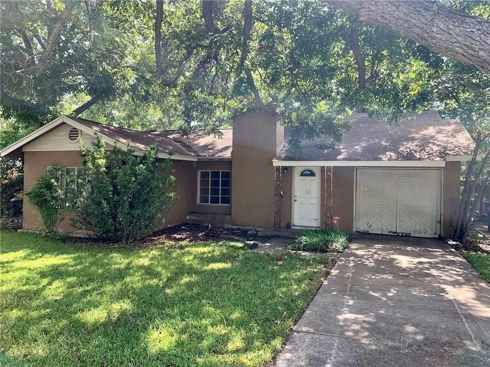Unit for sale at 1725 E 38th ST, Austin, TX 78722